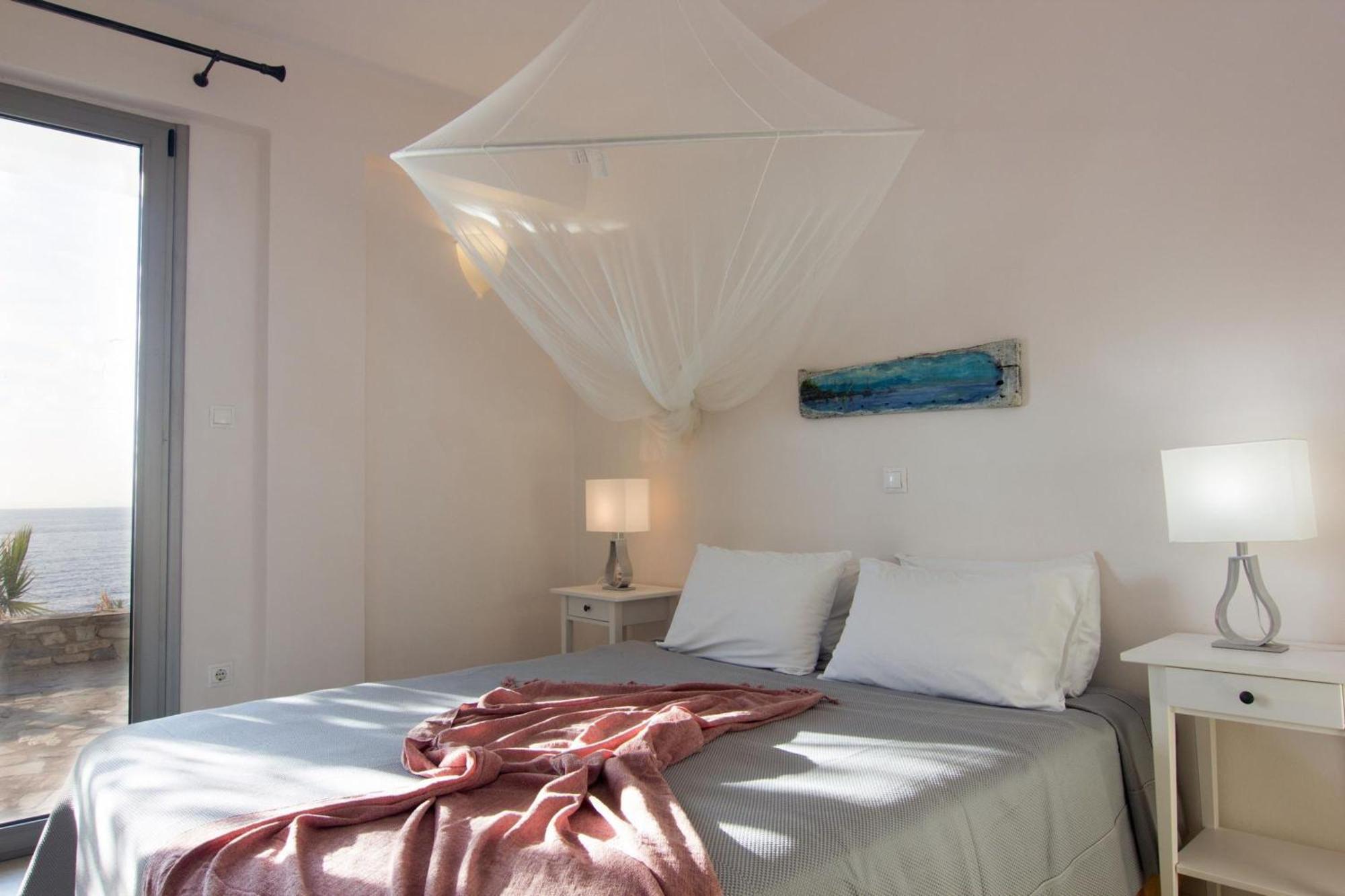 Mani Apartments Suites Agios Nikolaos  Eksteriør billede